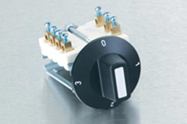 سيلكتور من EGO رقم 063